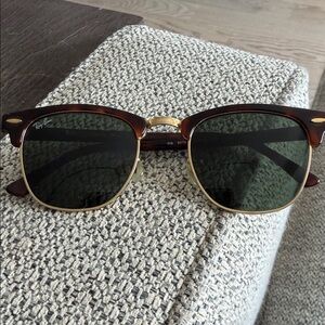 Ray-Ban Classic Sunglasses with Gold and Brown Frame